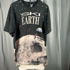 Vintage Men's Black Graphic Tee